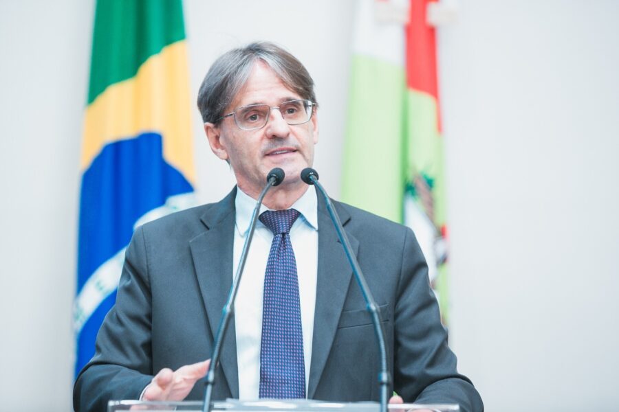Deputado Neodi Saretta