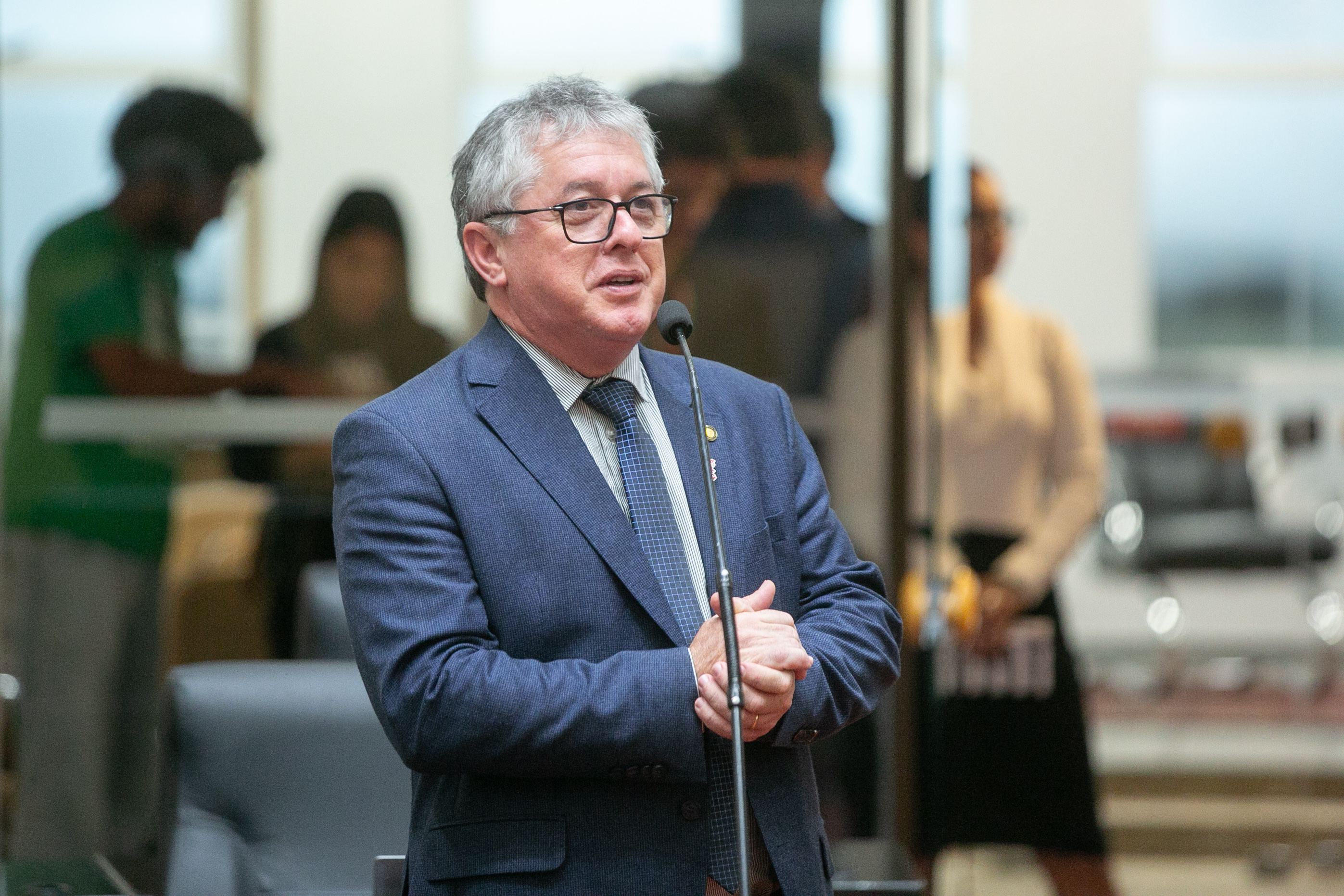 - Deputado Tiago Zilli (MDB)