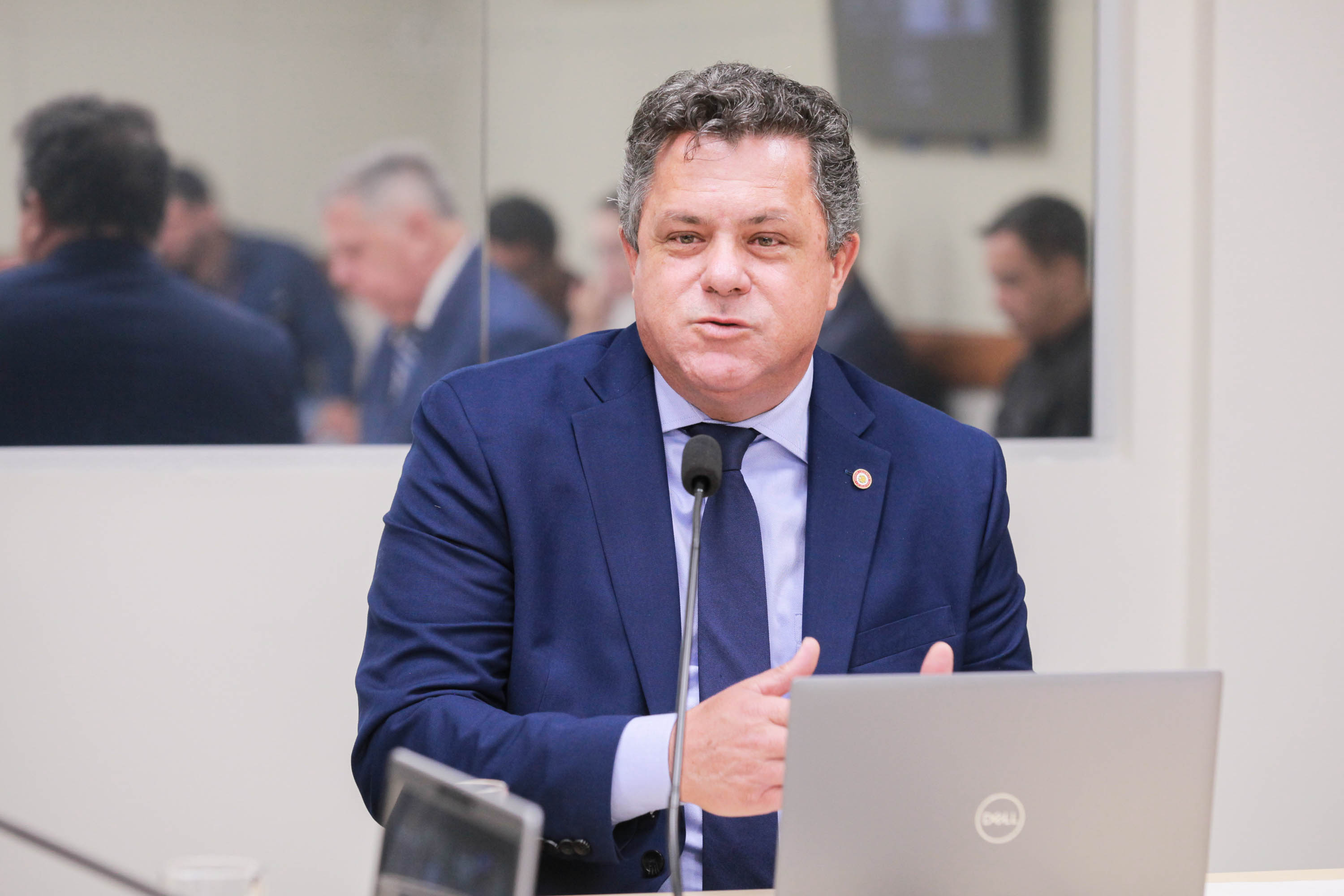- Deputado Ivan Naatz (PL)