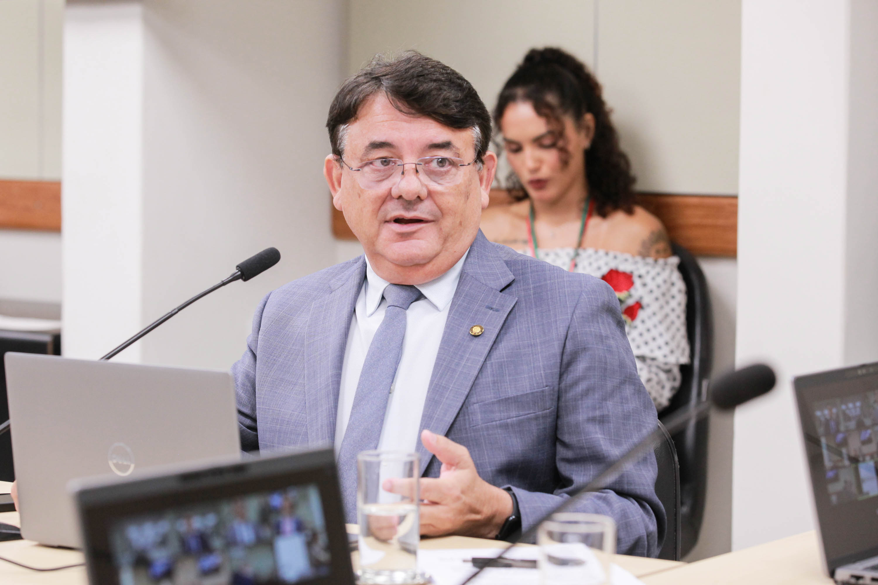 - Deputado Mauricio Peixer (PL)