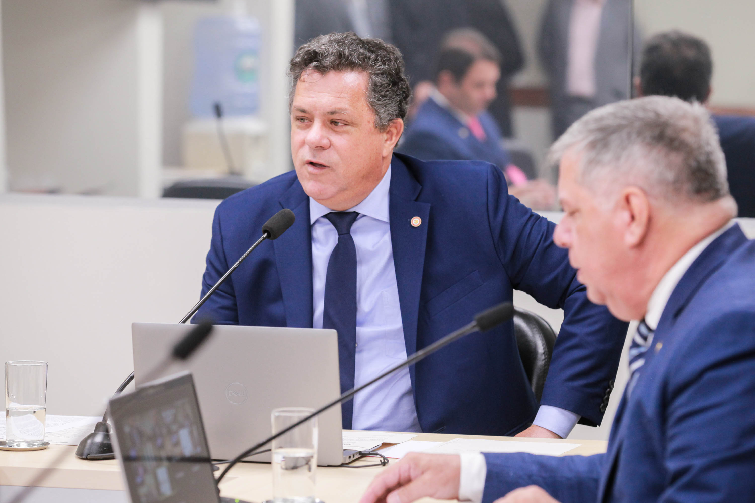 - Deputado Ivan Naatz (PL)