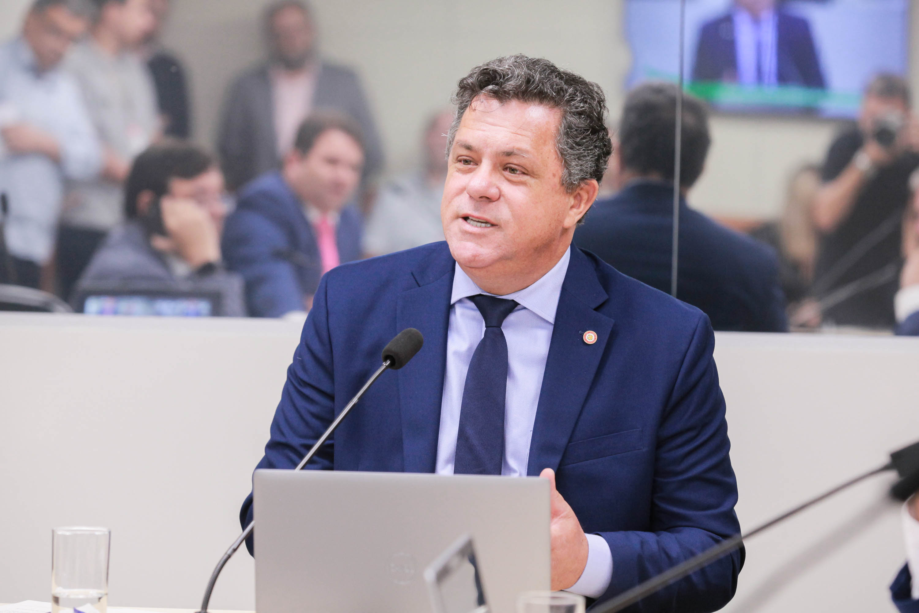 - Deputado Ivan Naatz (PL)