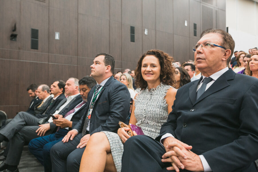 Diretora da Escola do Legislativo, Marlene Fengler.
