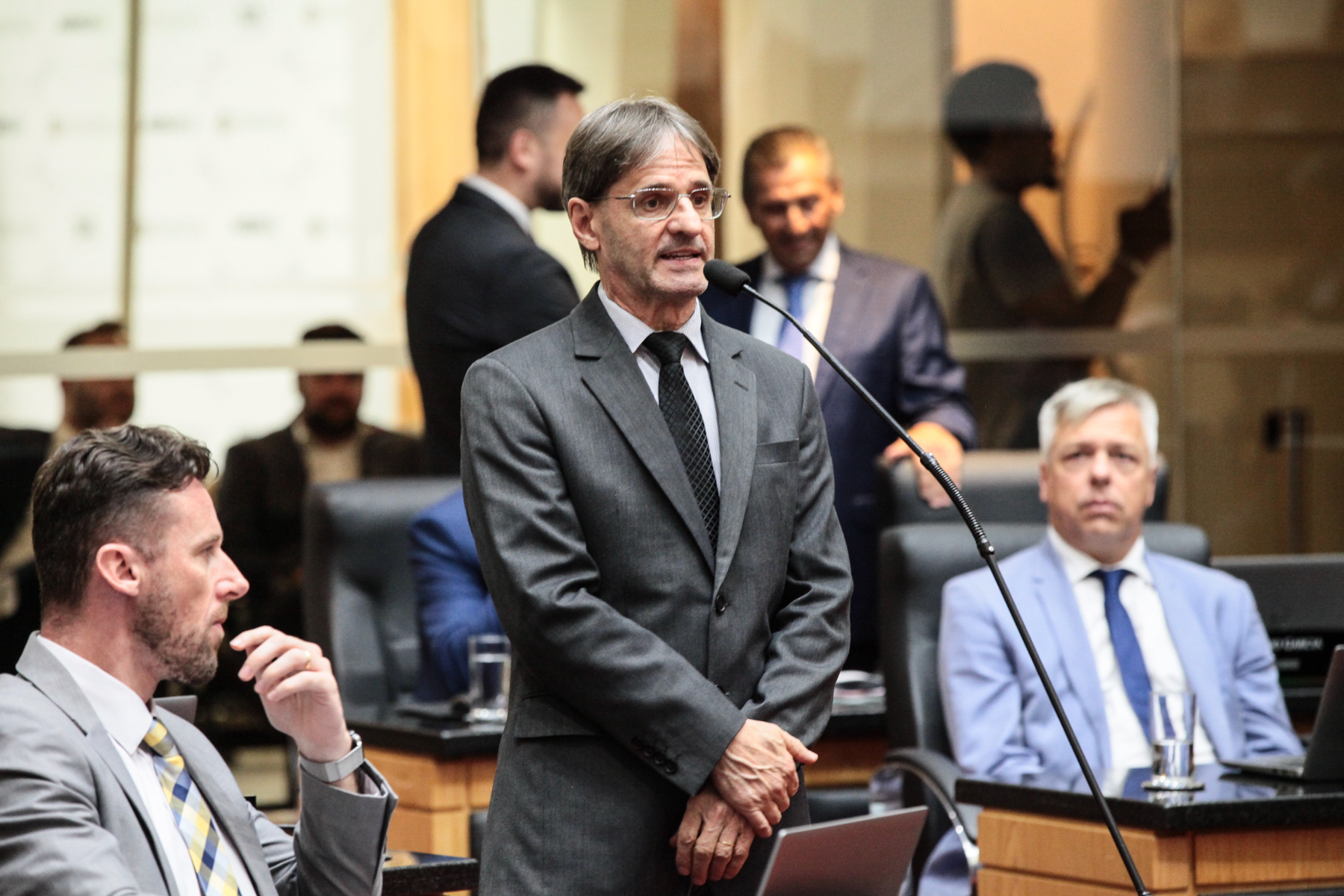 - Deputado Neodi Saretta (PT)