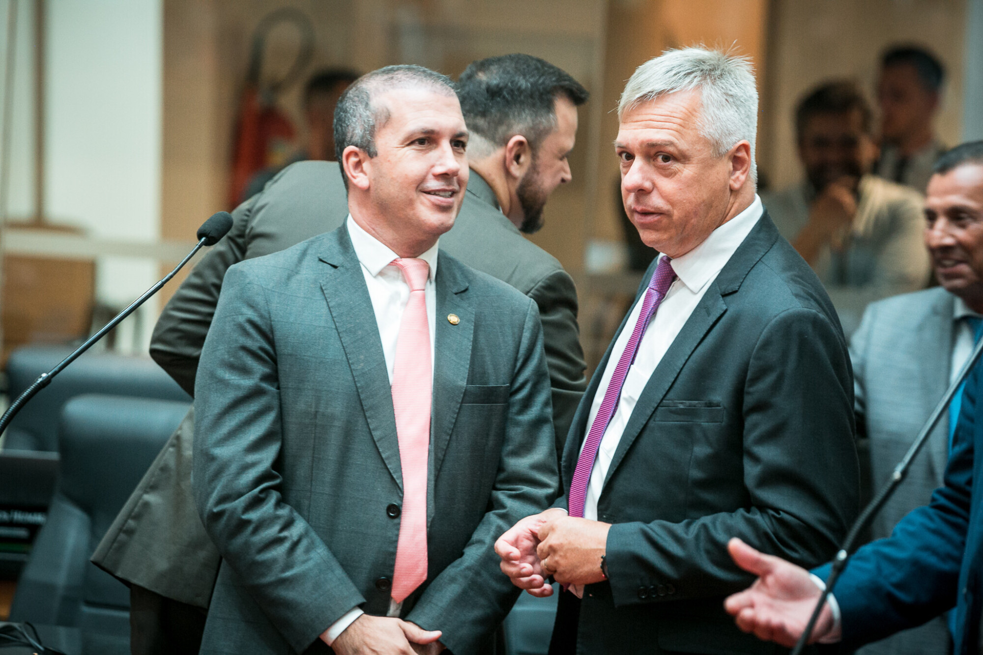 - Camilo Martins (PODEMOS) - Deputado Fabiano da Luz (PT)