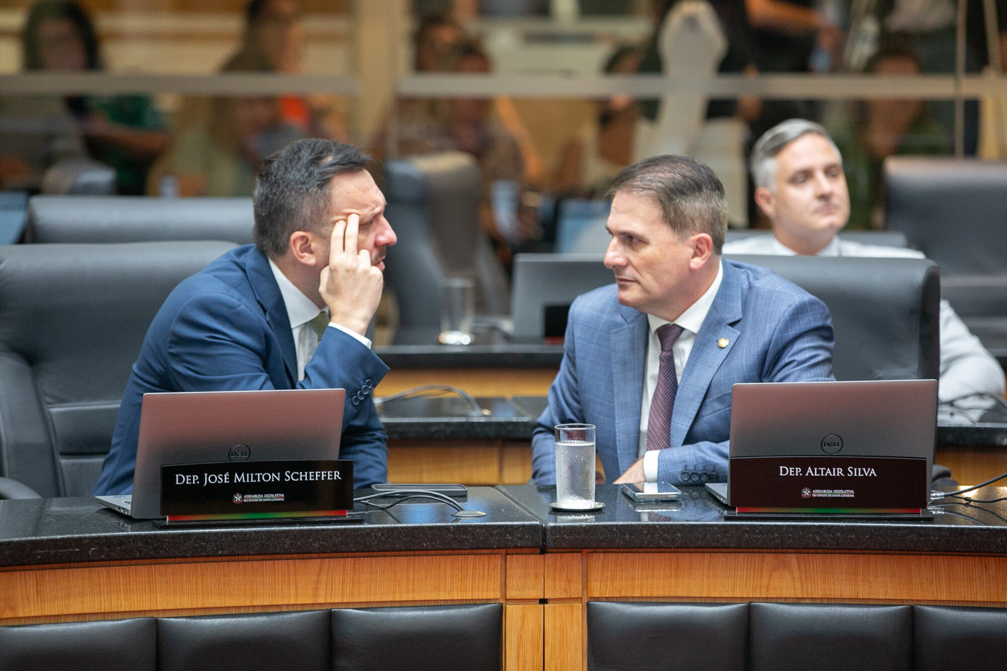 - Deputado Pepê Collaço (PP)
 - Deputado Altair Silva (PP)