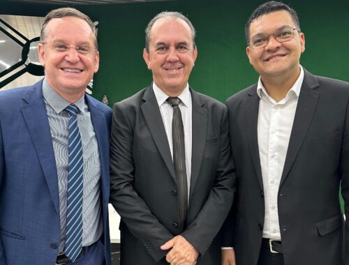 Deputado Miotto prestigia posse do vereador Jair Alexandre como prefeito interino de Criciúma