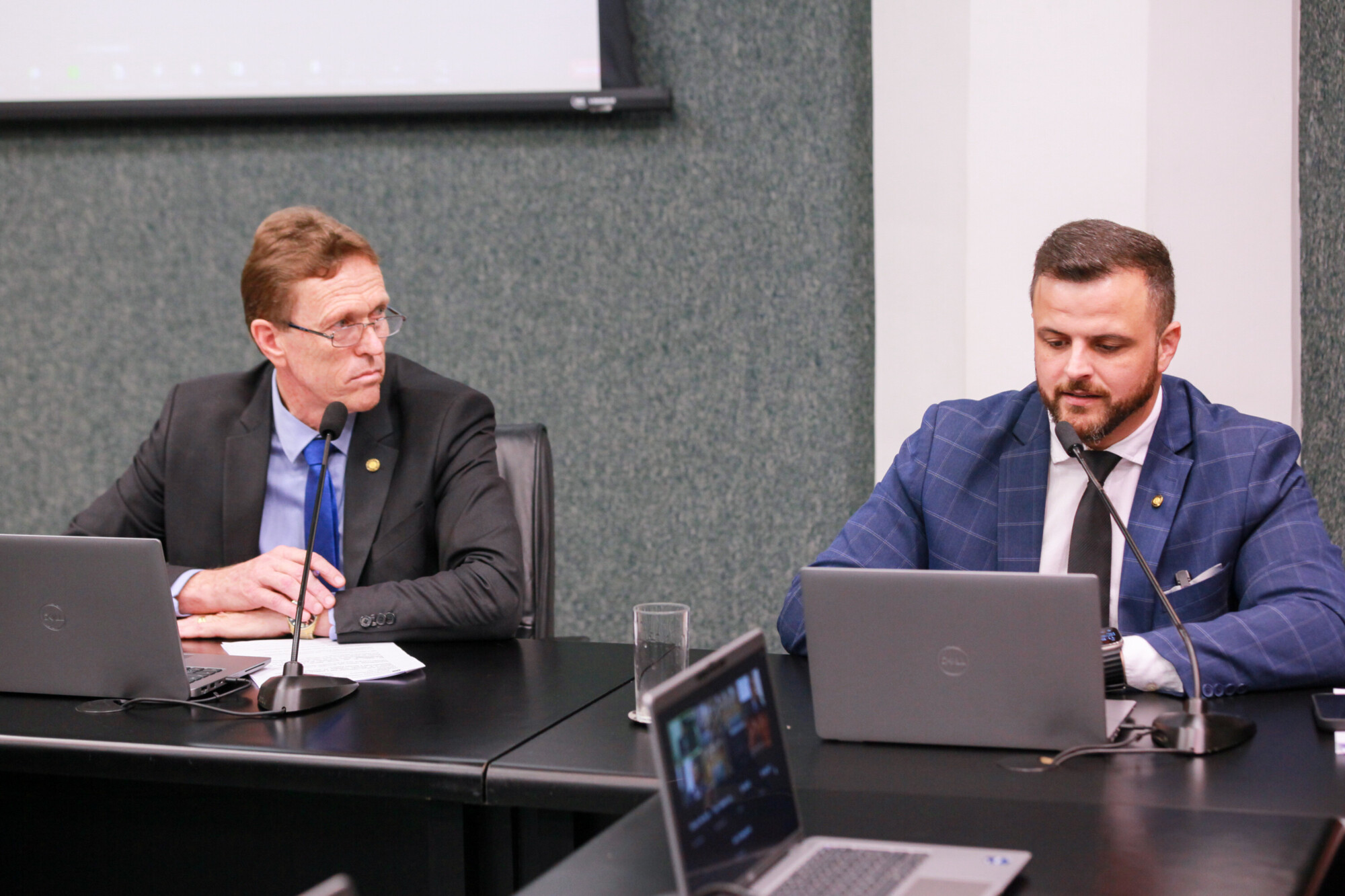 - Deputado Volnei Weber (MDB)
 - Deputado Lucas Neves (Podemos)