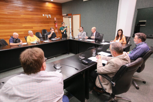 Frente terá grupo técnico para tratar de demandas da silvicultura