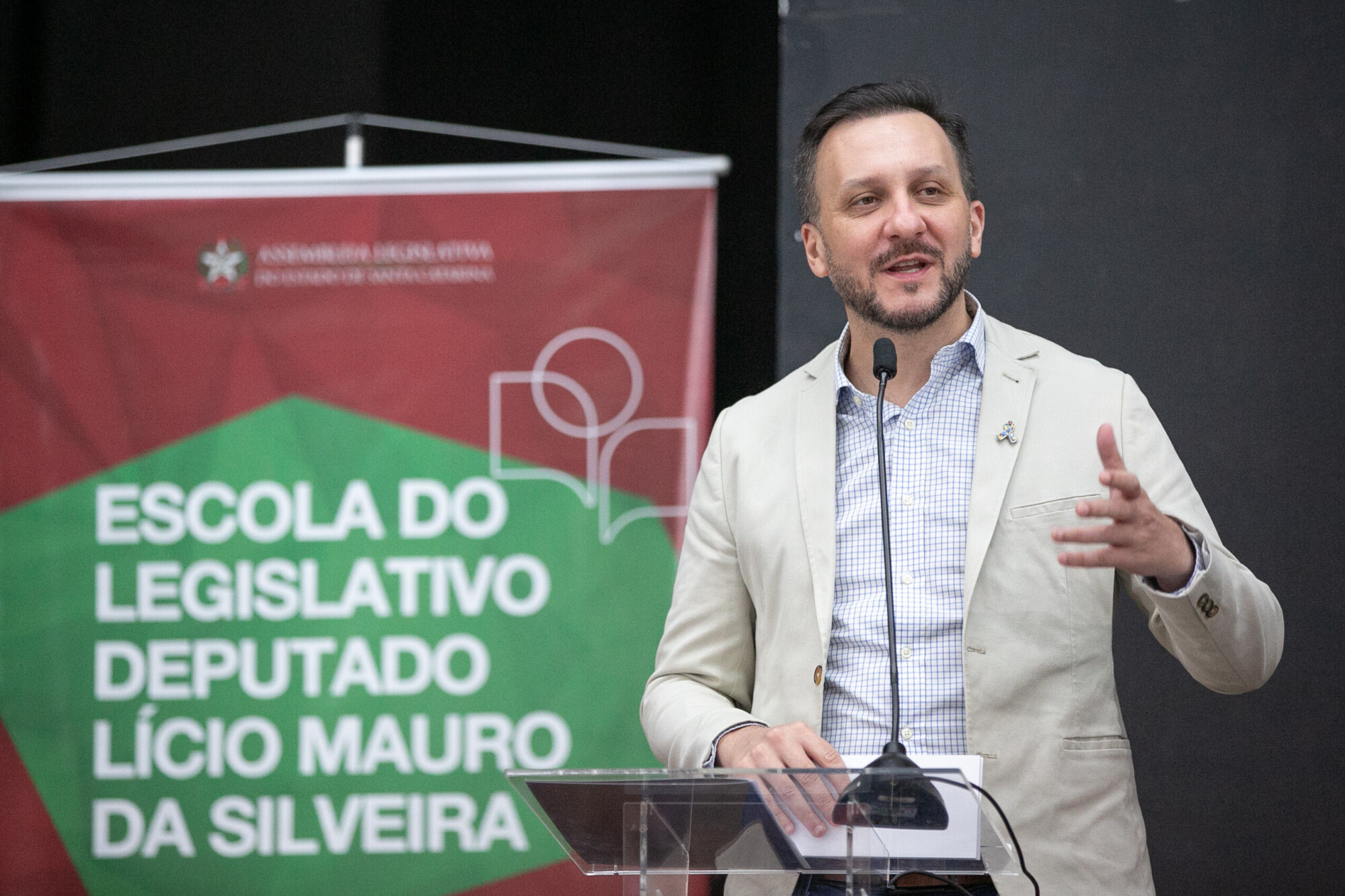 - Deputado Pepê Collaço (PP)