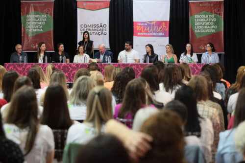 São Miguel do Oeste fecha ciclo de debates sobre empreendedorismo feminino