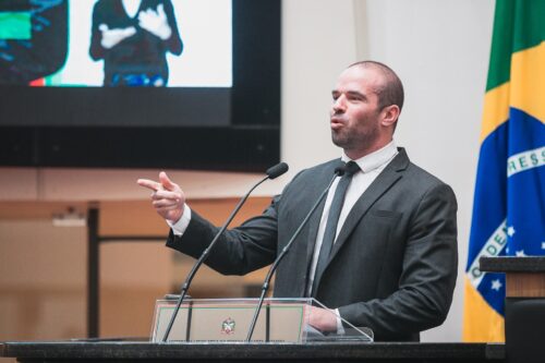 Aprovado na CCJ projeto de lei que busca reconhecer e valorizar profissionais da segurança privada