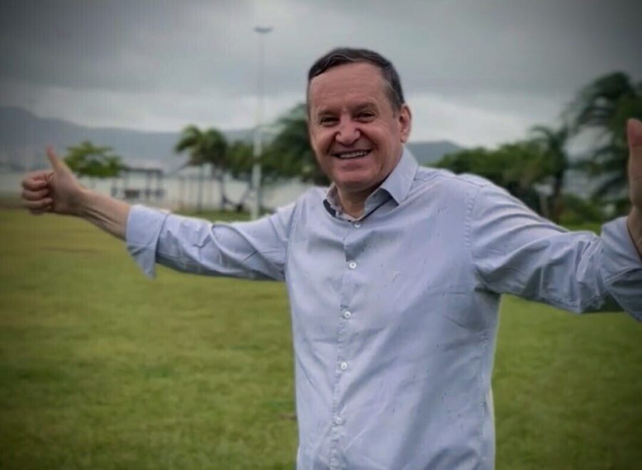Deputado Miotto é autor do PL que restringe o consumo de cigarro nos parques, que irá para votação na Alesc FOTO: Ascom deputado Jair Miotto Miotto