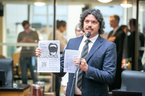 Marquito faz roda de conversa em Garopaba sobre violência contra as mulheres