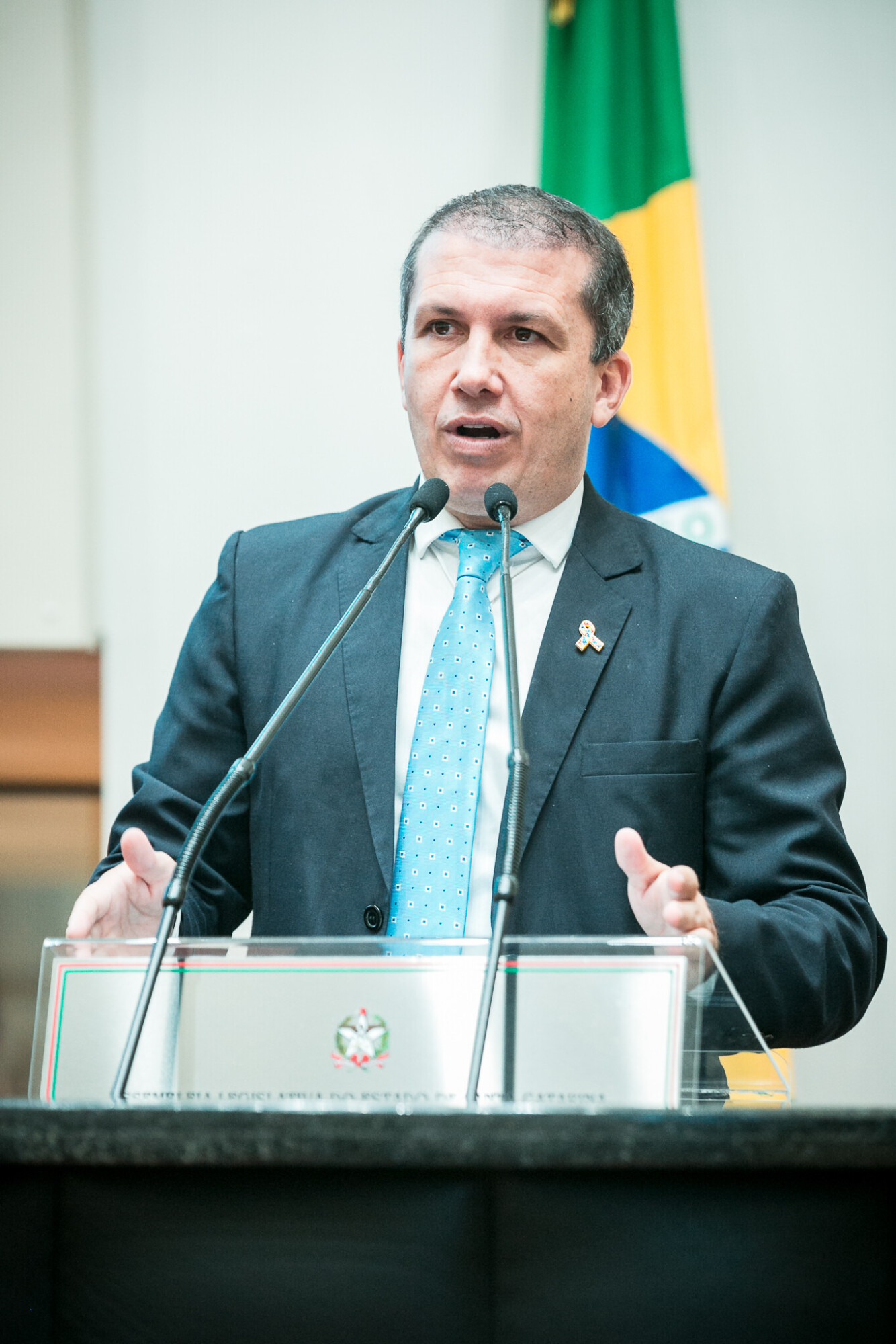 - Camilo Martins (PODEMOS)