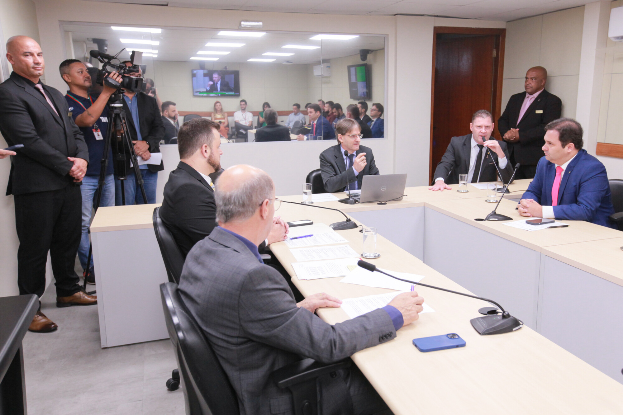 - Deputado Lucas Neves (Podemos)