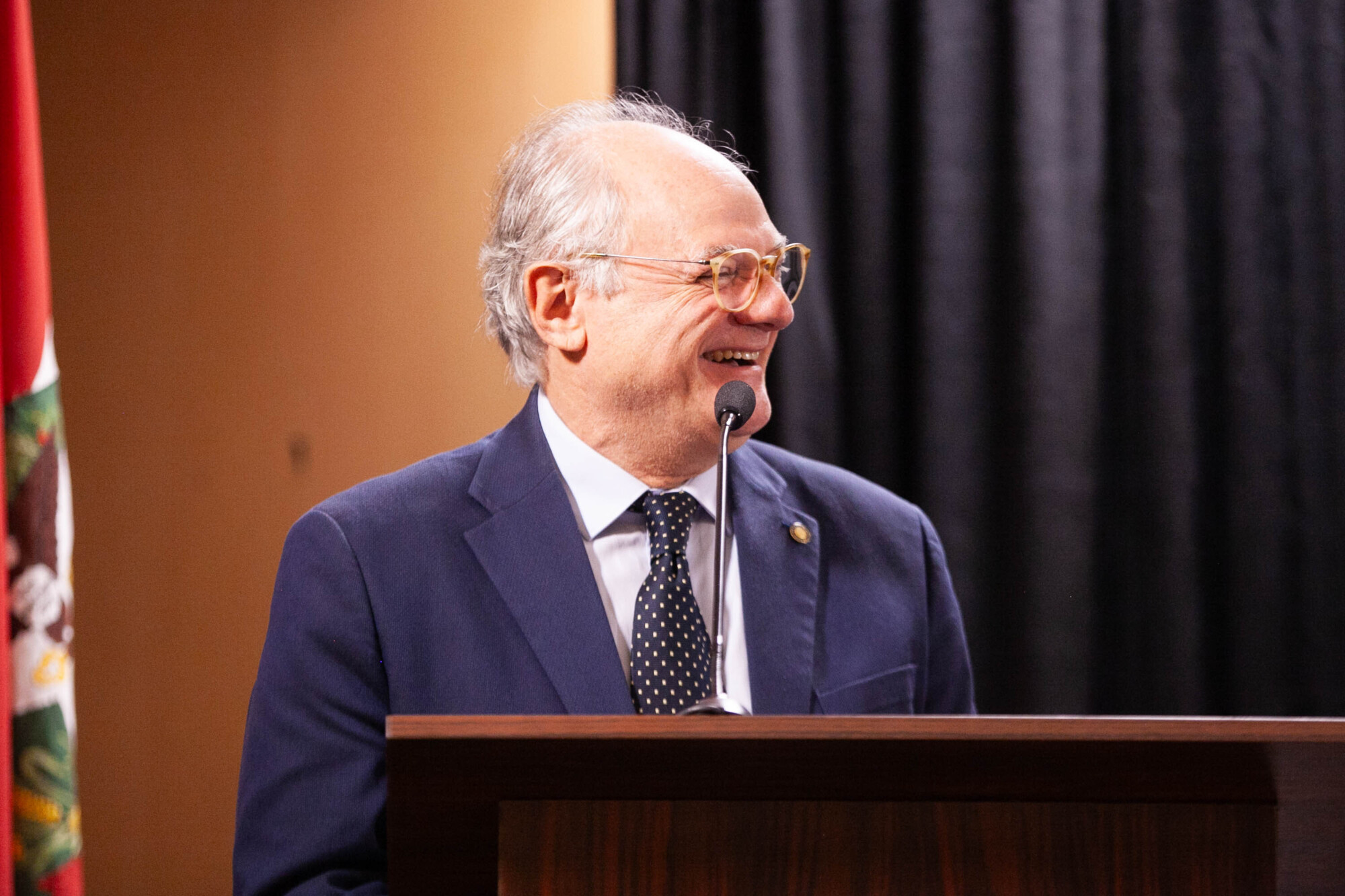 - Deputado Dr. Vicente Caropreso (PSDB)
