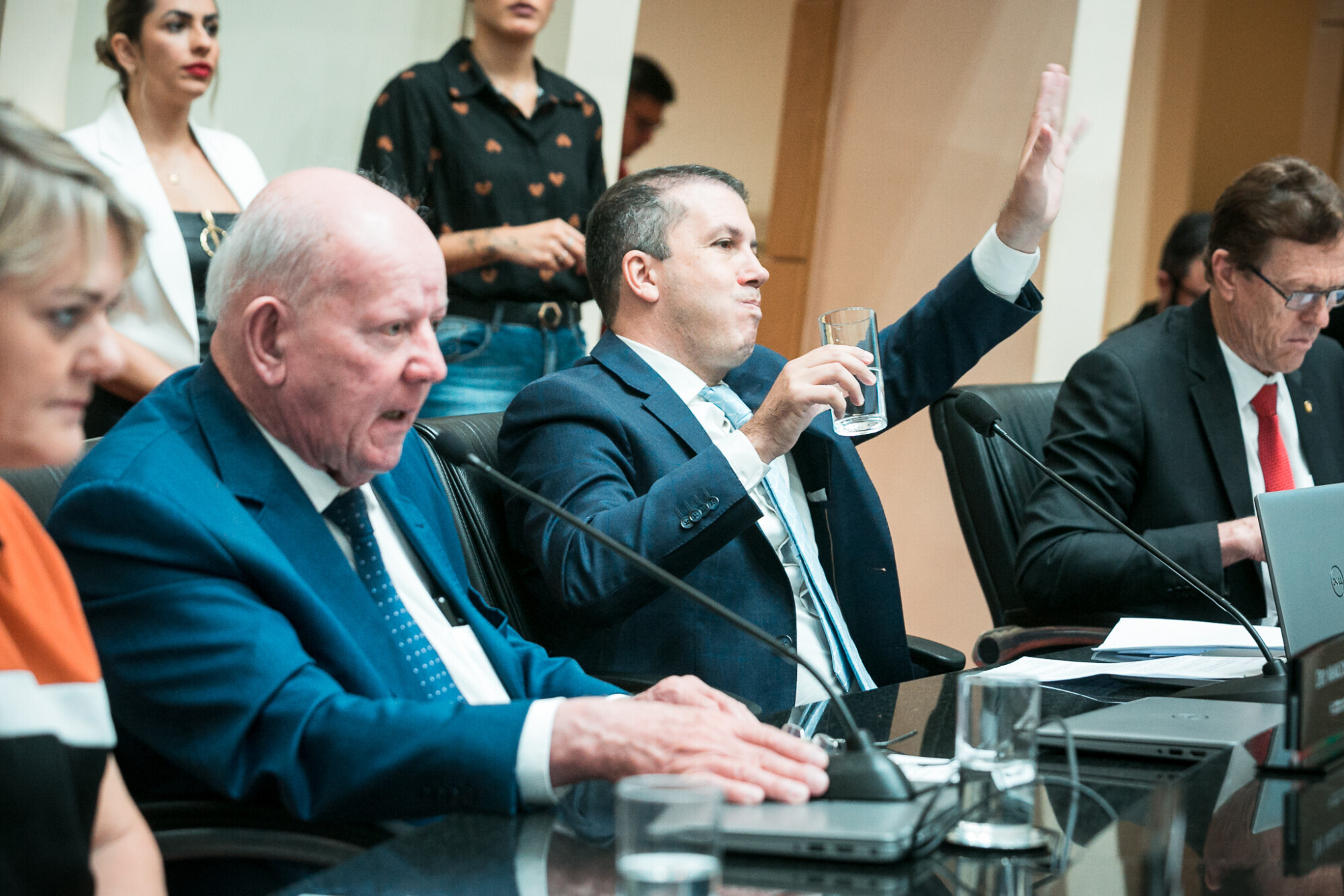 - Deputada Luciane Carminatti (PT)   - Deputado Marcos Vieira (PSDB)
- Deputado Camilo Martins (Podemos)