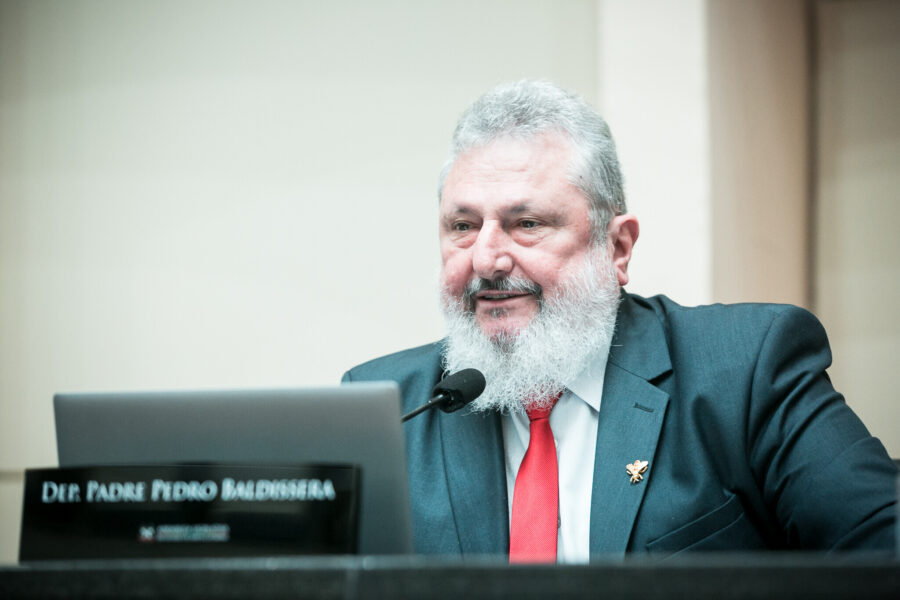 Deputado Padre Pedro Baldissera (PT)