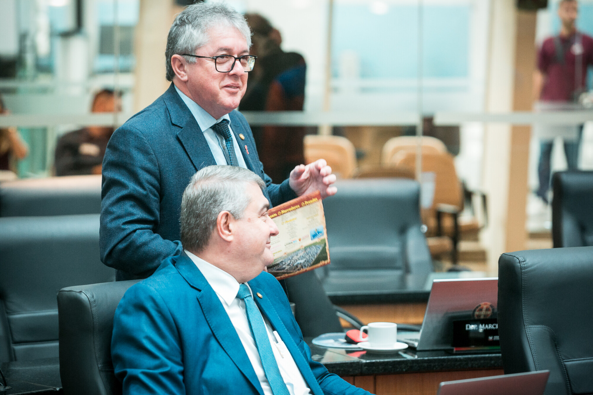 - Deputado Tiago Zilli (MDB)