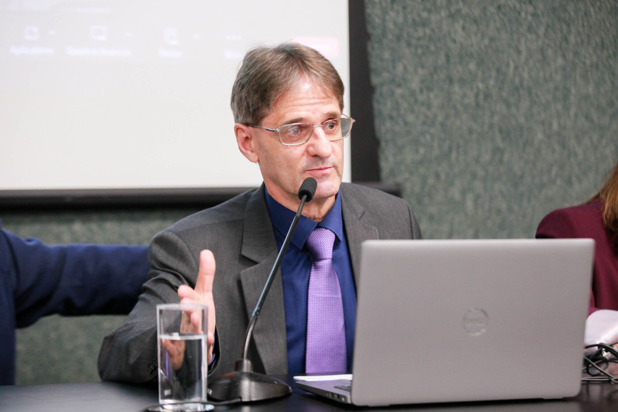- Deputado Neodi Saretta (PT)