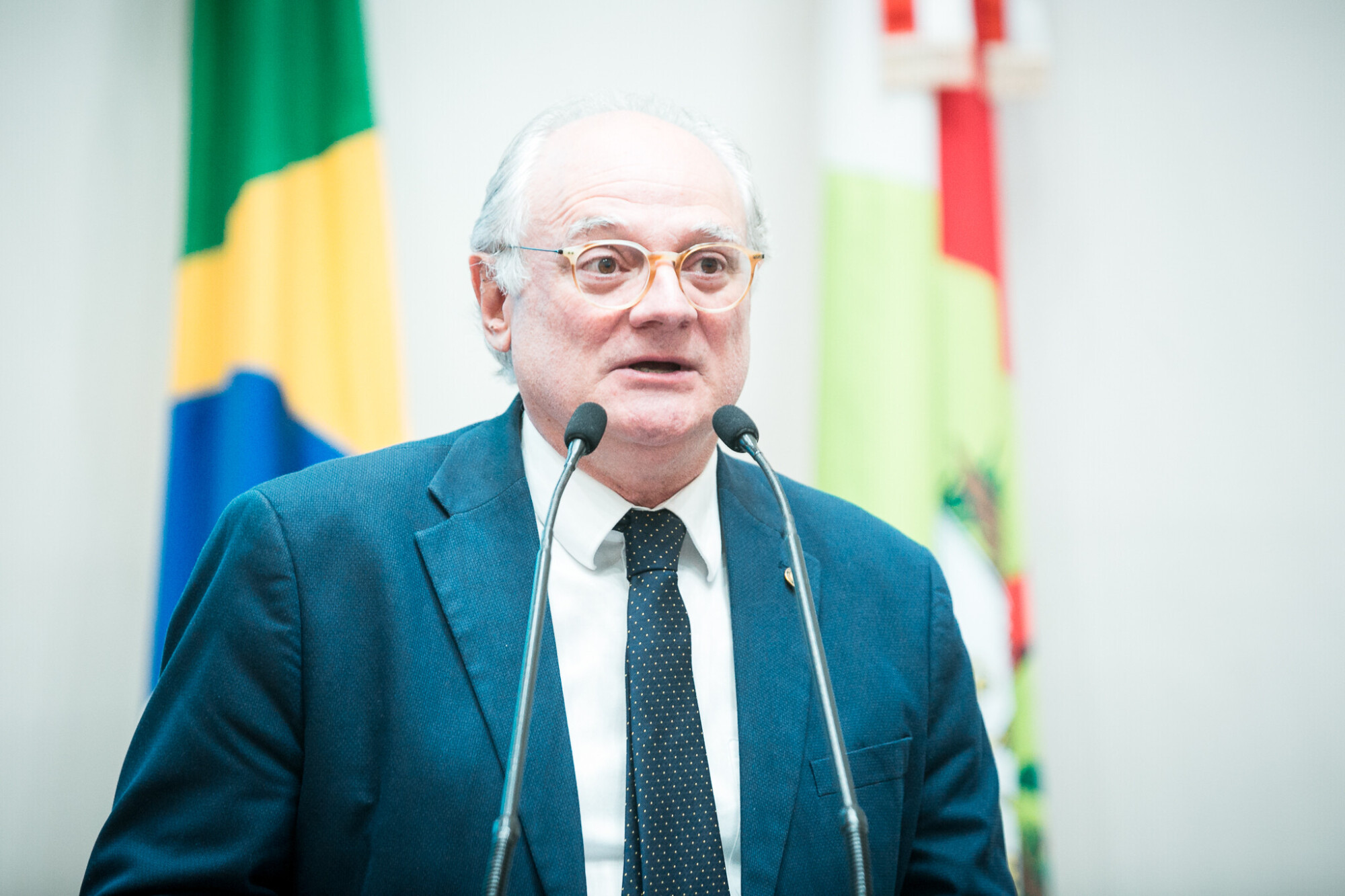 - Deputado Dr. Vicente Caropreso (PSDB)
