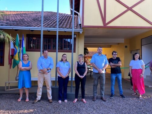 Luciane Carminatti inaugura nova ala da Casa Familiar Rural Esperança de Iporã do Oeste
