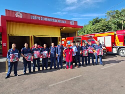 Deputado Minotto entrega equipamentos para Corpo de Bombeiros