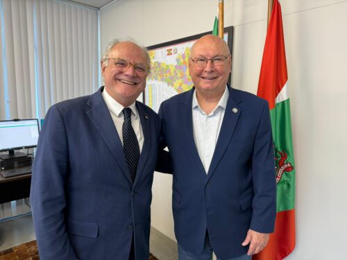 Deputado propõe e secretário acena para cursos de formação de professores da língua italiana