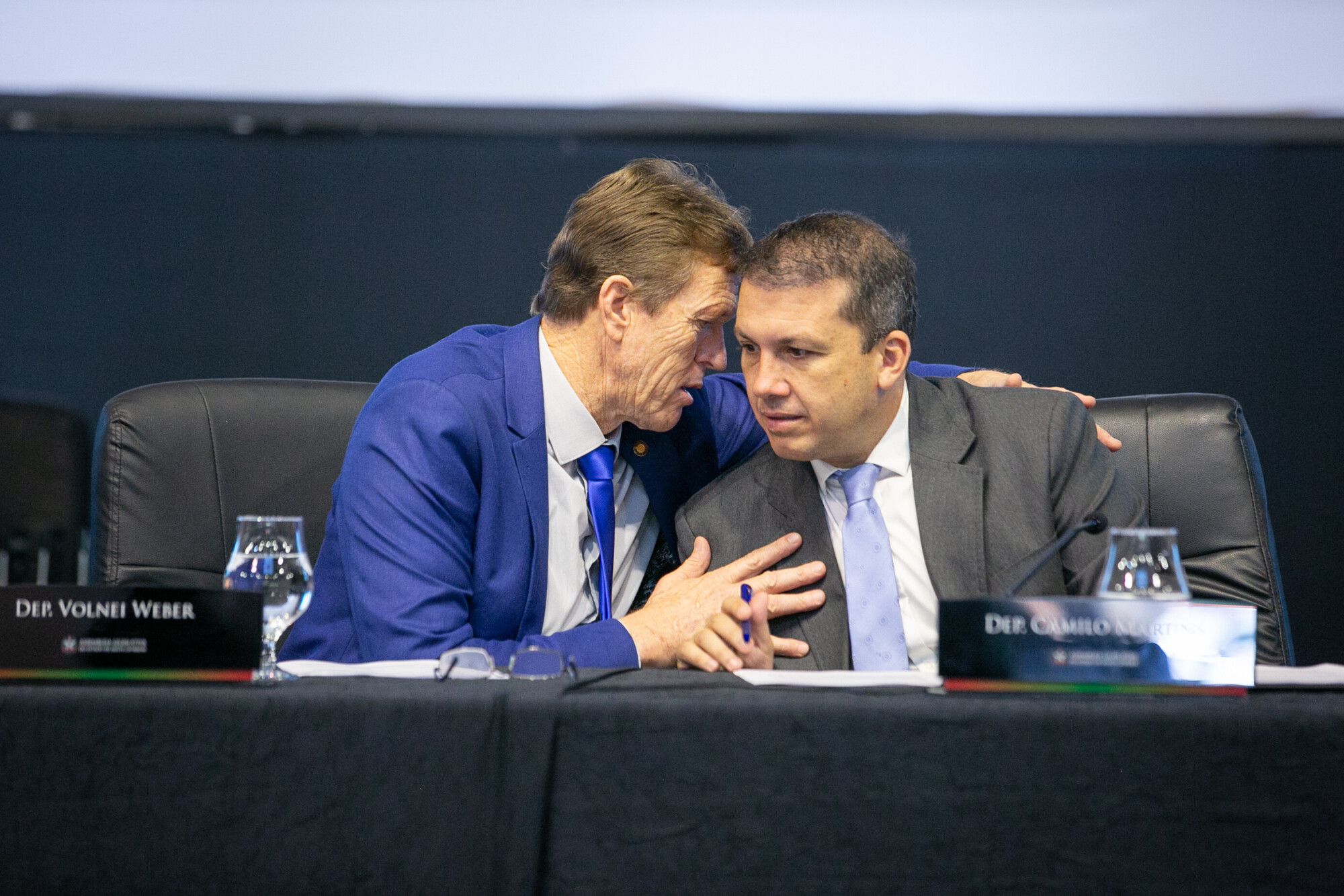 - Deputado Volnei Weber (MDB)
 - Deputado Camilo Martins (Podemos)
