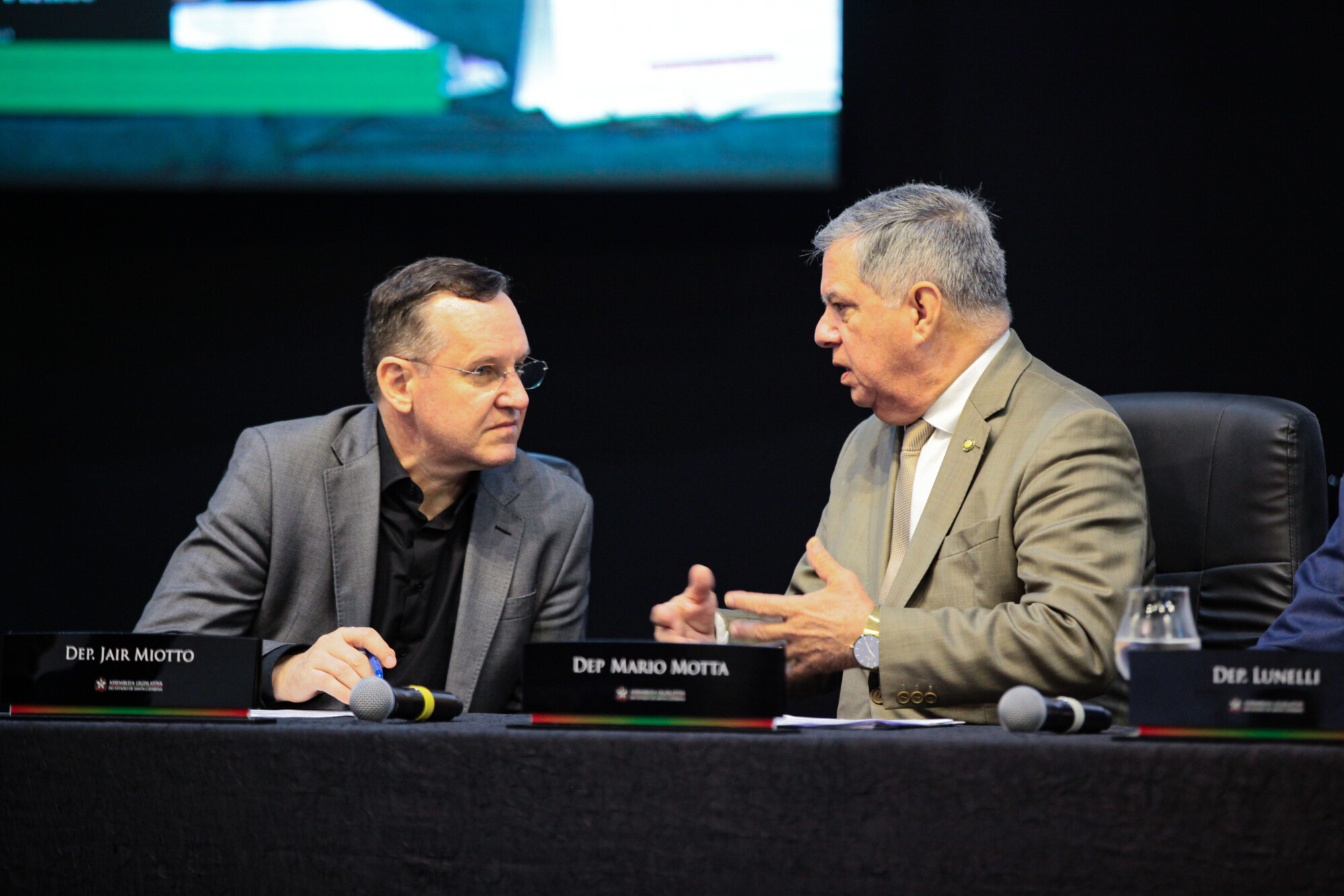 - Deputado Jair Miotto (União)
- Deputado Mário Motta (PSD)