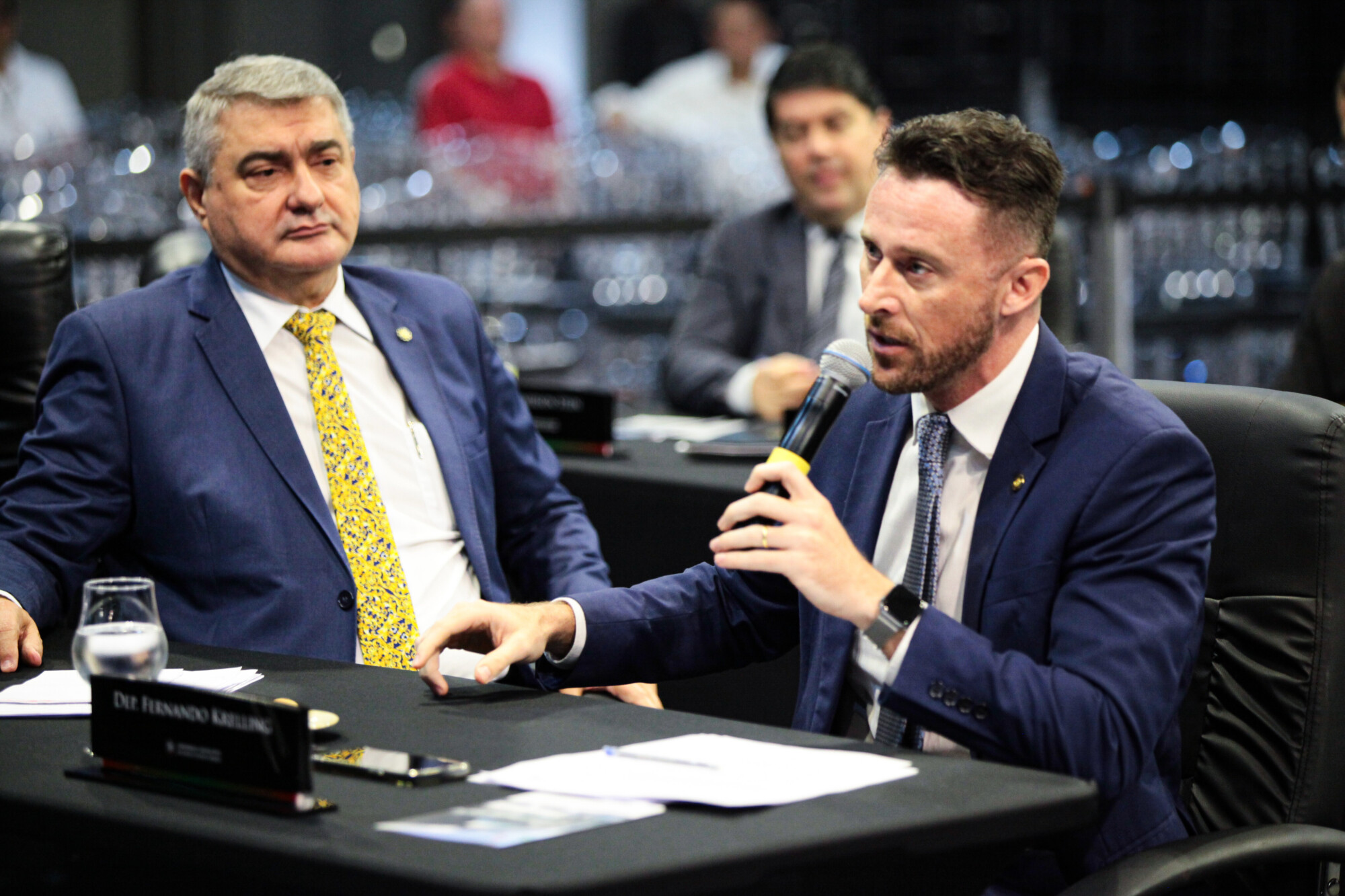 - Deputado Antídio Lunelli (MDB)
 - Deputado Fernando Krelling (MDB)