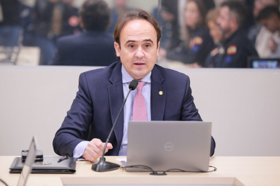 Deputado Carlos Humberto