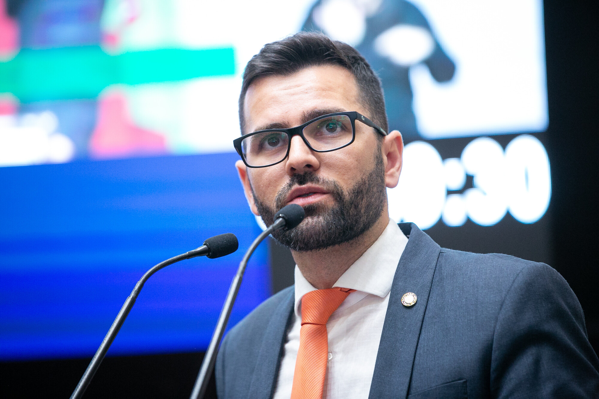 - Deputado André de Oliveira (NOVO)