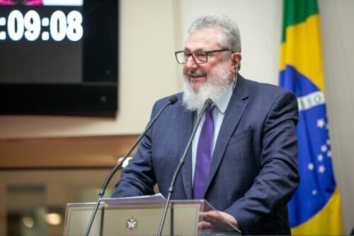Padre Pedro considera repugnantes as fake news sobre o RS e propõe união para reconstrução