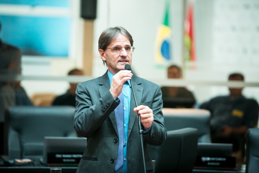 Deputado Neodi Saretta (PT)