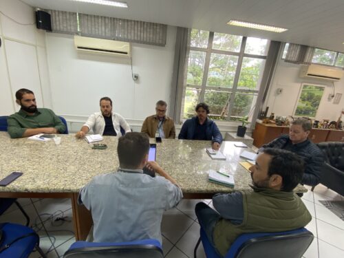 Marquito debate bioinsumos com governo do Estado