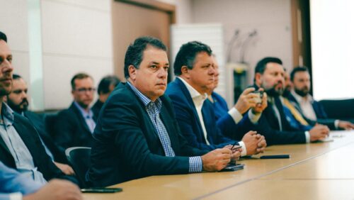 Minotto conhece política de segurança pública em Seul