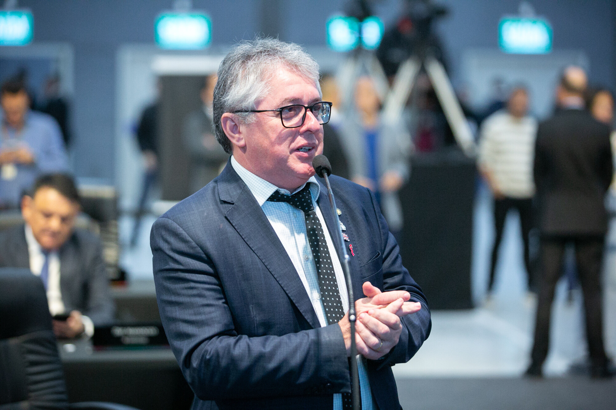 - Deputado Tiago Zilli (MDB)