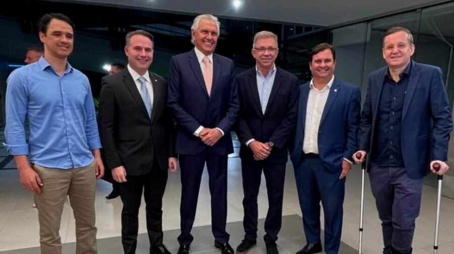 Evento na Fiesc com a presença do governador de Goiás, Ronaldo Caiado. FOTO: Ascom deputado Jair Miotto.