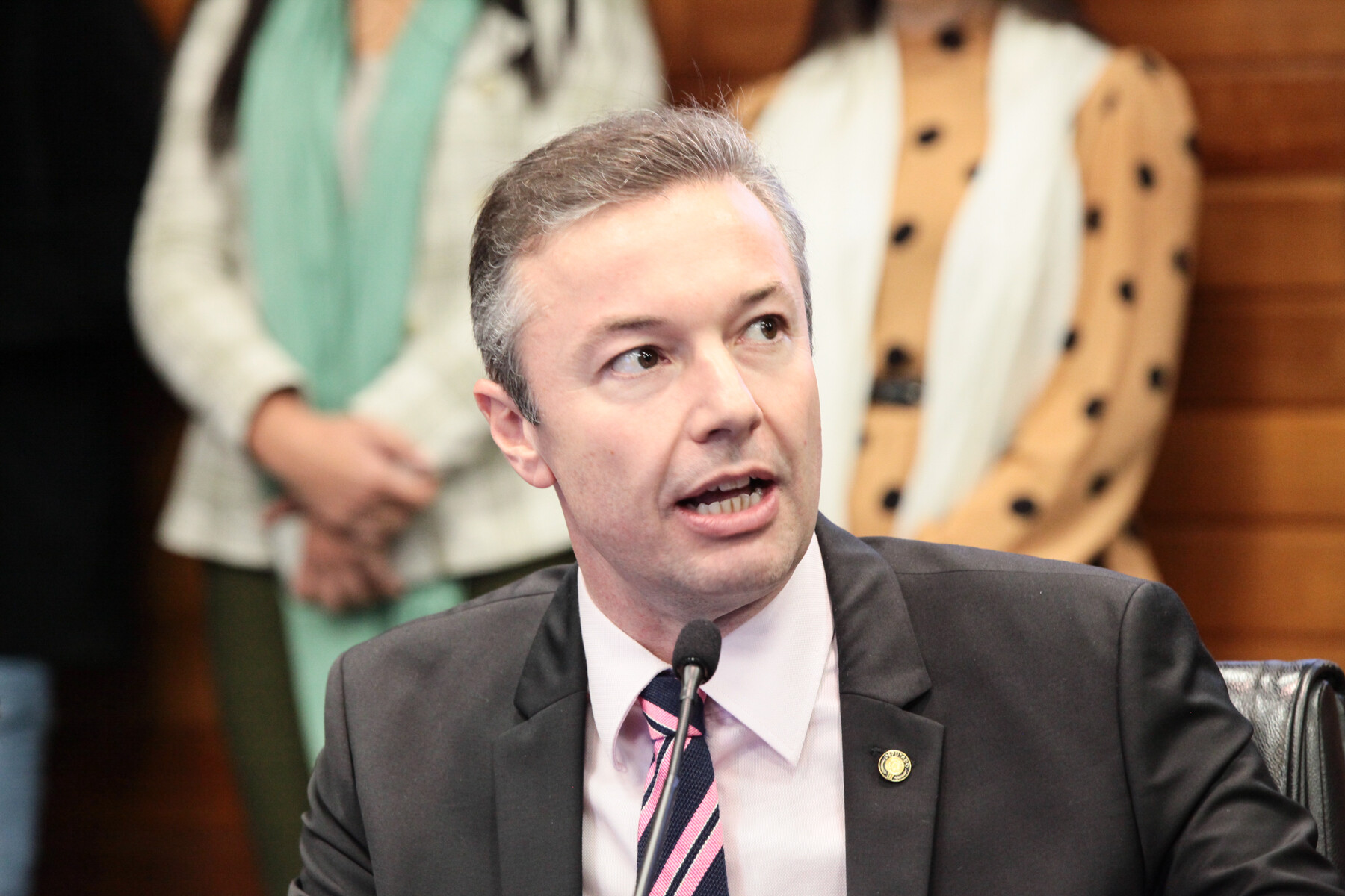 - Deputado Napoleão Bernardes (PSD)