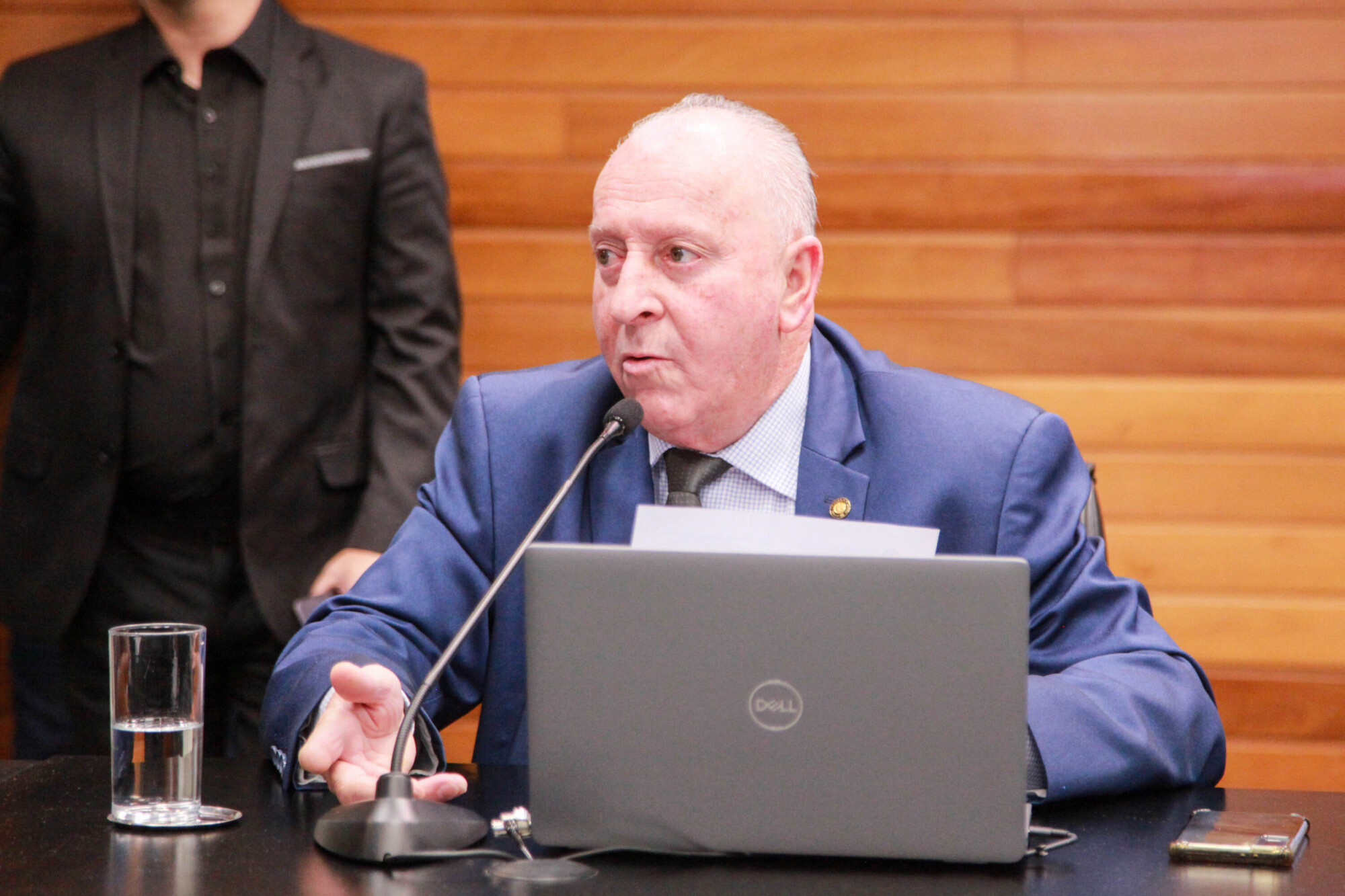- Deputado Oscar Gutz (PL)
