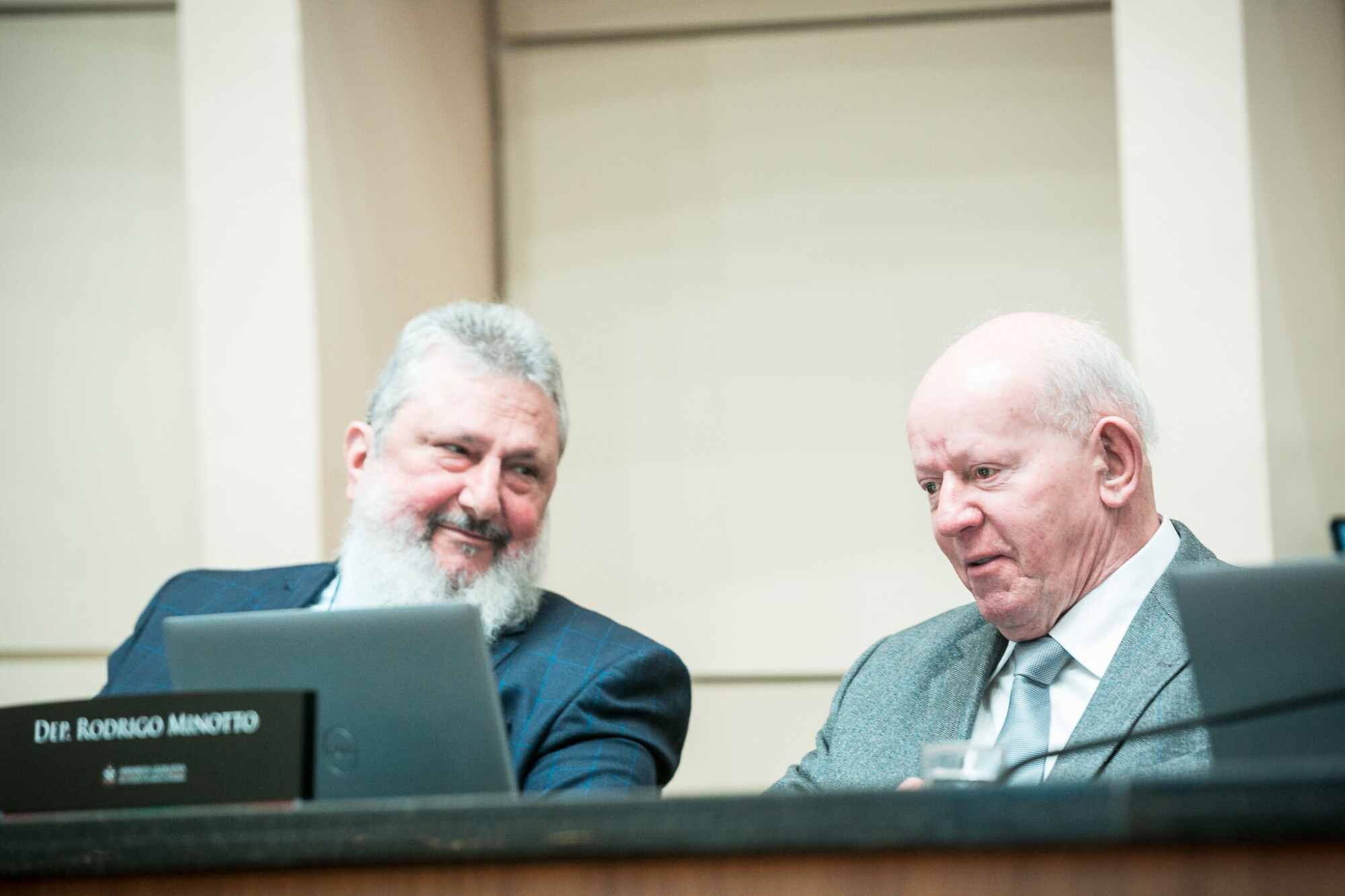 - Deputado Padre Pedro Baldissera (PT) 	
 - Deputado Marcos Vieira (PSDB)