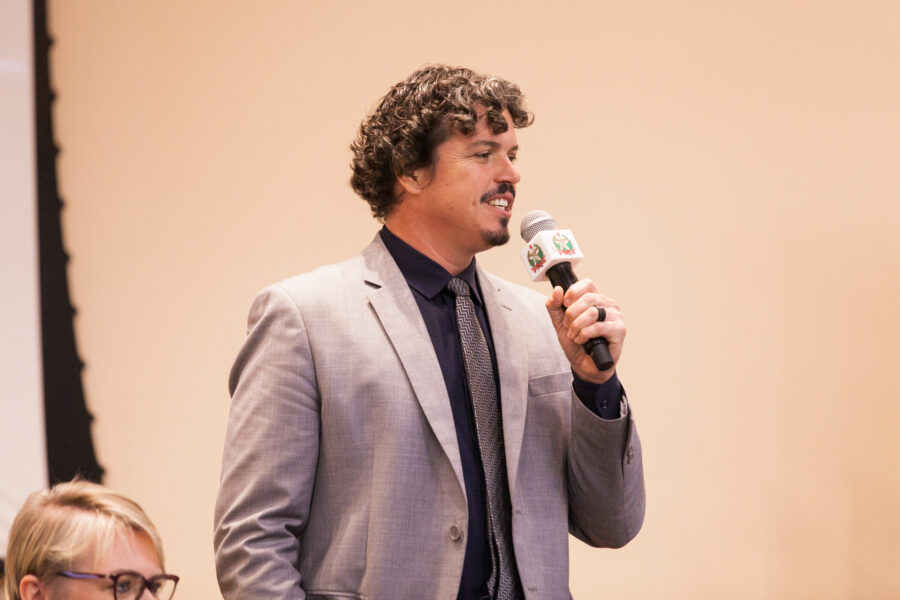 Deputado Marquito.