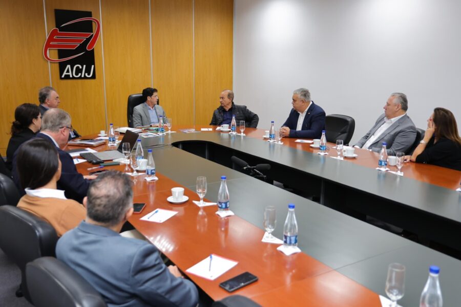 Deputado Sargento Lima e governador Jorginho Mello em visita à Acij