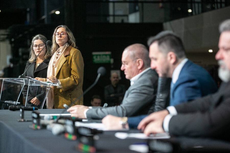 Integrantes de entidades de assistência social do sul catarinense reivindicam apoio da Alesc por intermédio da Comissão