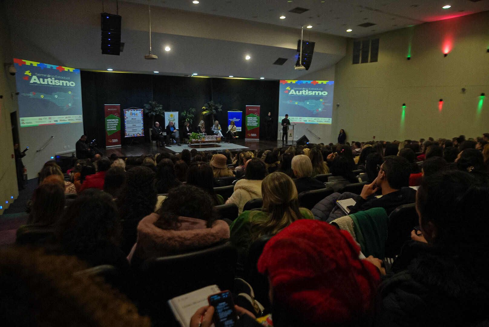 Seminário sobre Autismo em Criciúma