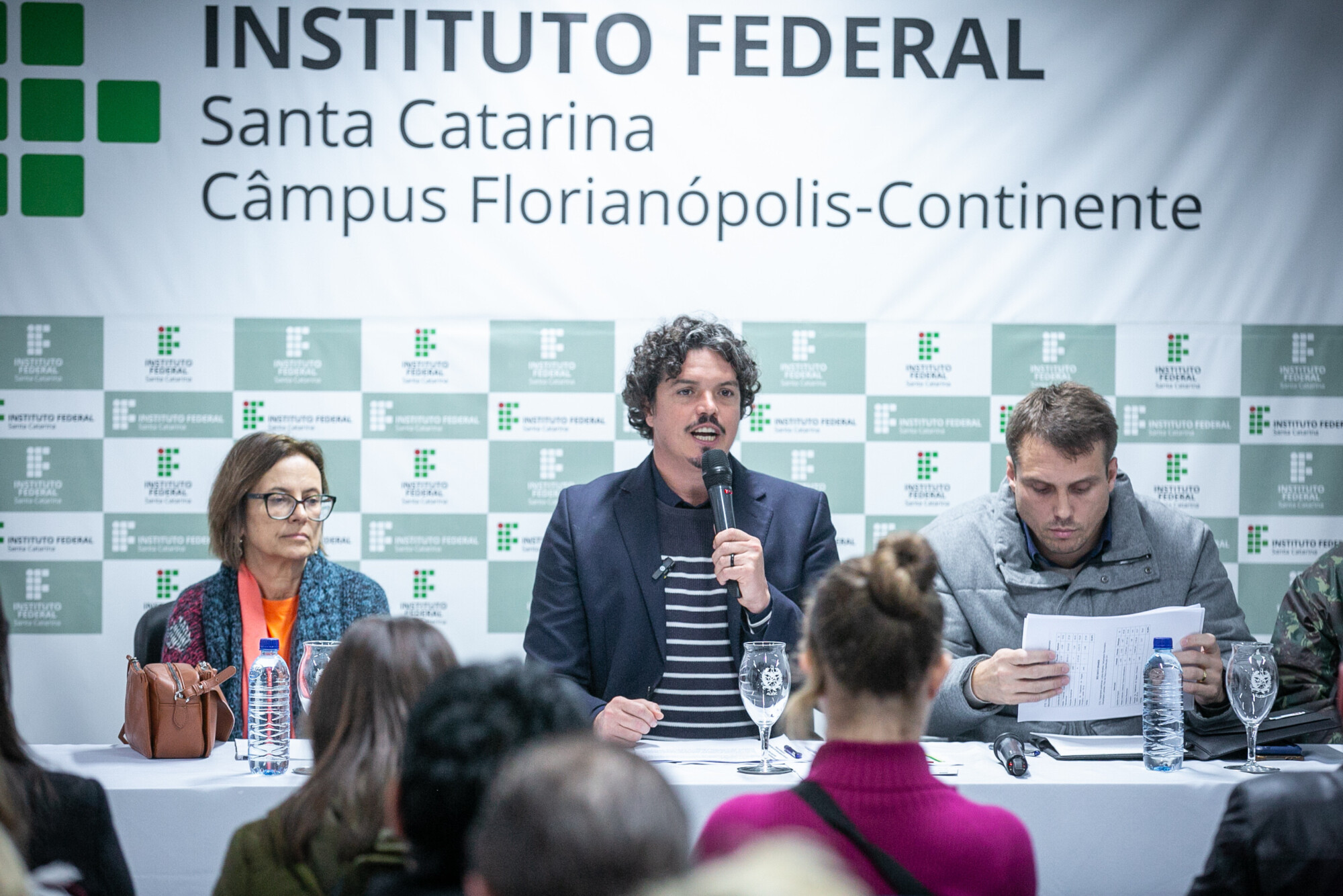 AUDIÊNCIA PÚBLICA – Poluição das praias e suas causas, em especial a região das Baías Sul e Norte
