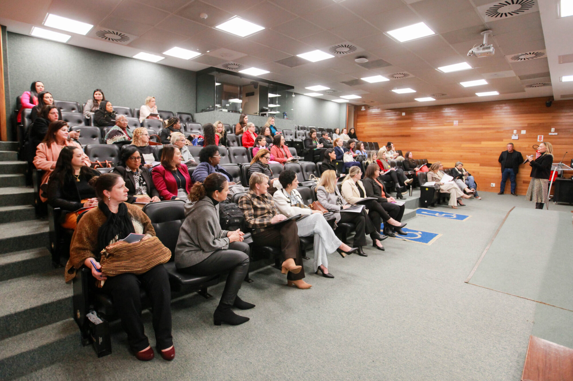 Quero você eleita – Escola do Legislativo