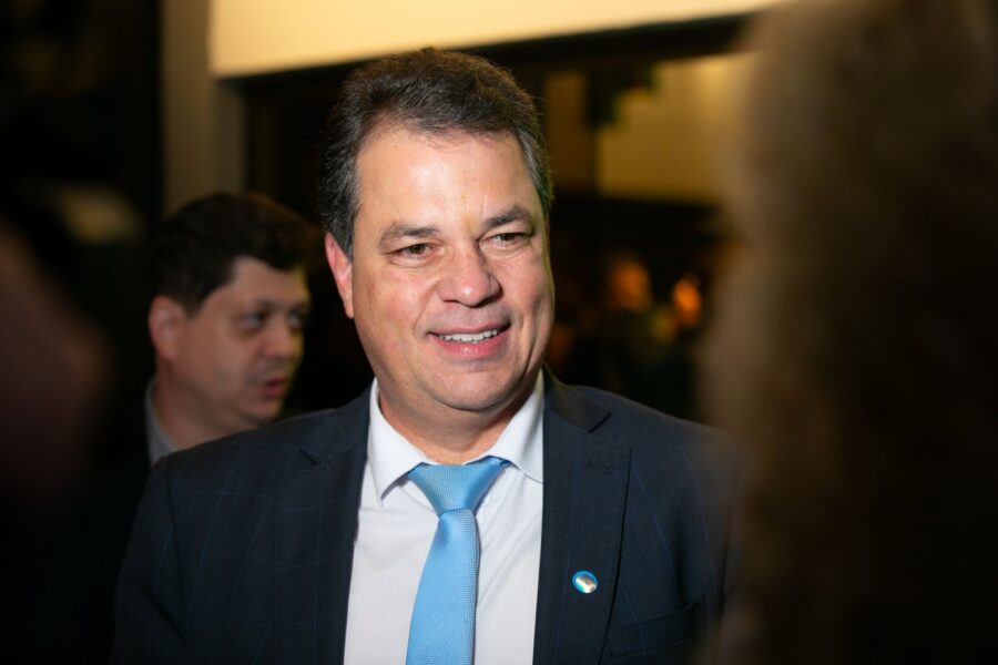 Deputado Rodrigo Minotto, presidente em exercício da Alesc